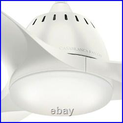 Casablanca Fan 52 in Contemporary Fresh White Indoor Ceiling Fan with Light Kit