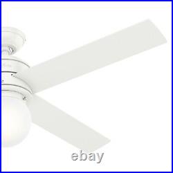 Hunter Fan 52 inch Casual Matte White Indoor Ceiling Fan with Light Kit 4 Blades